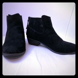 Girls Justice black suede ankle boots